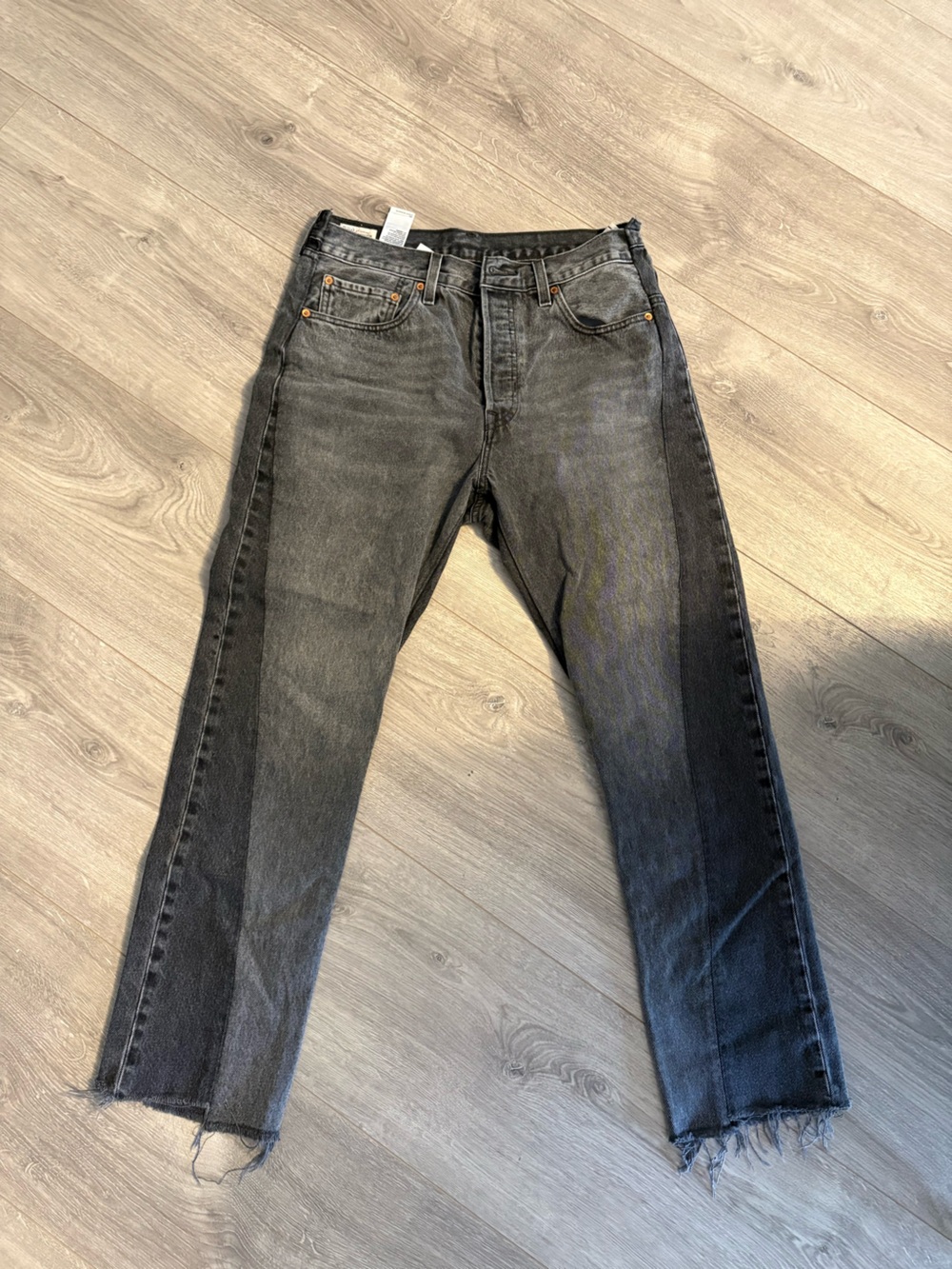 Classic Women's Grey/Black Straight-Leg Jeans